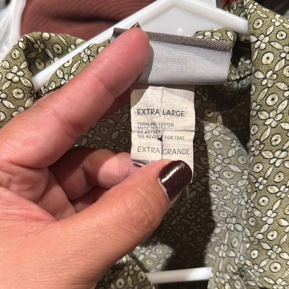 Kathy Ireland Olive Patterned Blouse - Picture 6 of 6